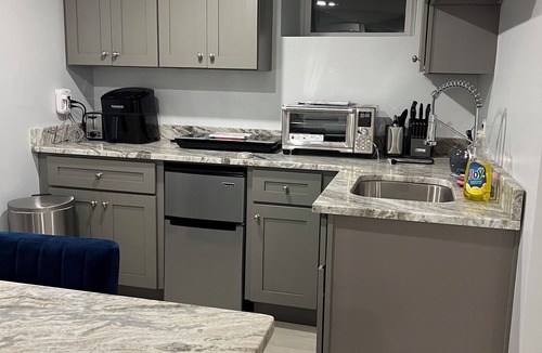 Southern Mattapan Apartment | Cozy basement/studio apartment with kitchenette and bathroom!