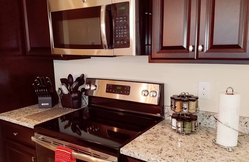 Osprey Village Condo | COZY BEACH RETREAT JUST MINUTES AWAY FROM BEACH