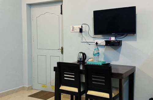Mahabalipuram Beach House | Cozy Beachside Stay Near Mahabalipuram Monuments.