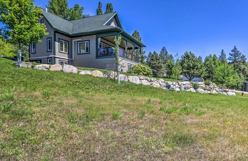 Bigfork Apartment | Cozy Bigfork Escape: Walk to Bigfork Harbor!