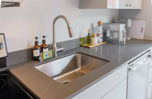St. Elizabeth's Apartment | Cozy Boston studio near heart of Boston in beautiful complex