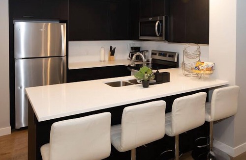 Silverado House | Cozy Brand New &Modern 1 bedroom Suite located in near Spruce Meadows SW Calgary