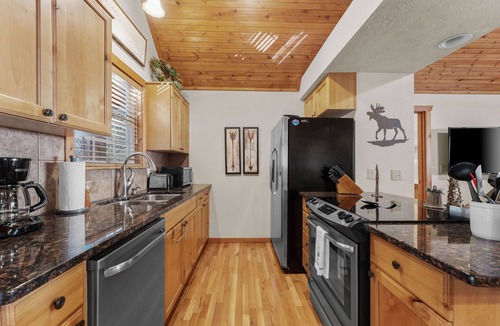 Branson West Cabin | Cozy Branson West Cabin!