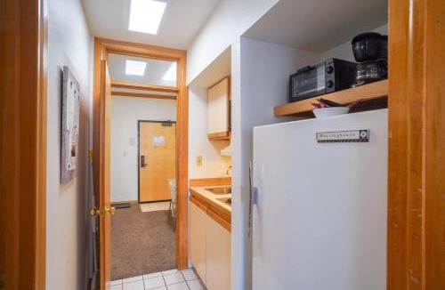 Brian Head House | Cozy Brian Head Condo: Walk to Navajo Express Lift