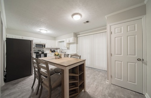 Columbus House | Cozy Brick Ranch Home owned and operated by an Army Soldier!