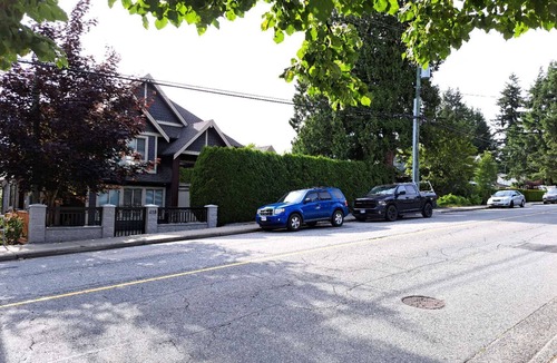 Coquitlam Apartment | Cozy, Bright, Private Room