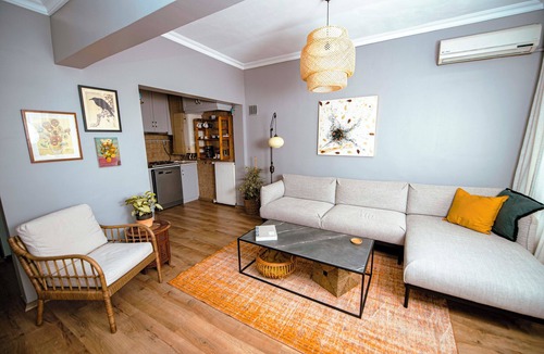 Harbiye Condo | Cozy & Bright Urban Home in Center