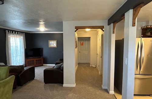 Payson House | Cozy Bungalow in Charming Payson