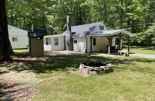 Lock Haven Cabin | Cozy cabin getaway near Pine Creek, easy access to the ATV trails!