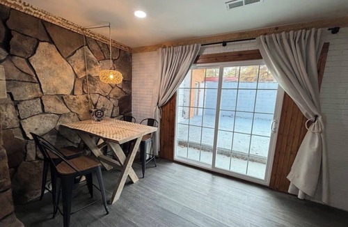 Dalton House | COZY CABIN