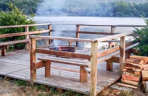Klamath House | Cozy Cabin with a Private Deck in Klamath, CA