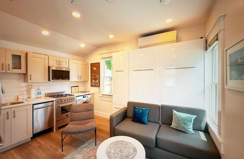 Provincetown Cottage | Cozy Cape Cod Cottage in Provincetown