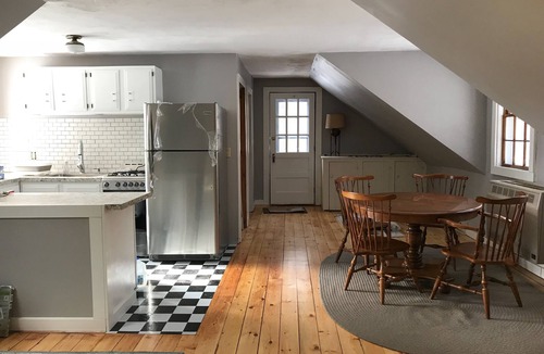 Center Ossipee Cottage | Cozy Carriage House on Lake Ossipee. Private beach with boat docks