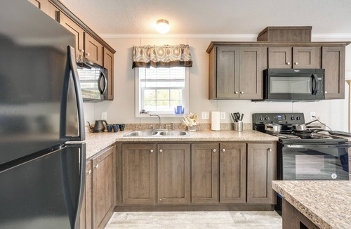 Cassopolis Cabin | Cozy Cassopolis Retreat on Little Fish Lake!