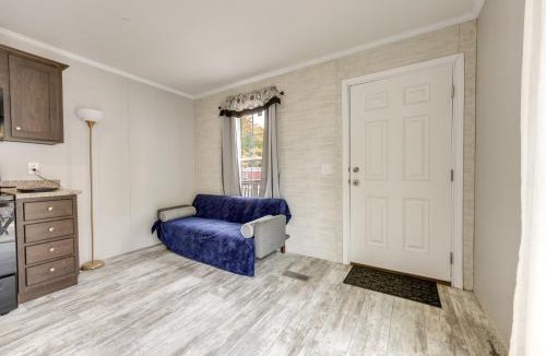 Cassopolis House | Cozy Cassopolis Retreat on Little Fish Lake!