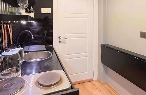 Bomonti Apartment | Cozy Central Apartment with Elevator&Patio Near Metro 2 minute walking
