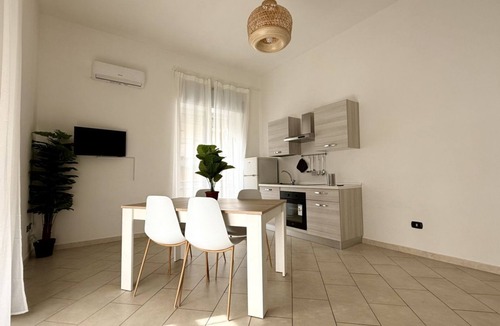 Vasto Apartment | Cozy Central Apartment Napoli
