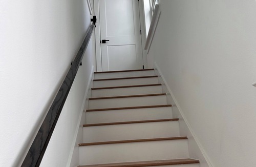 South Manchaca House | Cozy centrally located 2-bedroom house in Austin
