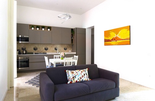 Montecalvario Apartment | Cozy centrally located home, suitable for families and friends