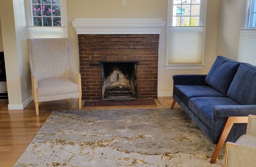 Squire Park House | Cozy Centrally Located House, Near Stadiums, Hospitals, Cap Hill, CID, SU