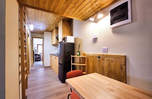 Rocca Pietore Ski Chalet | Cozy Chalet, newly built structure, 4 apartments