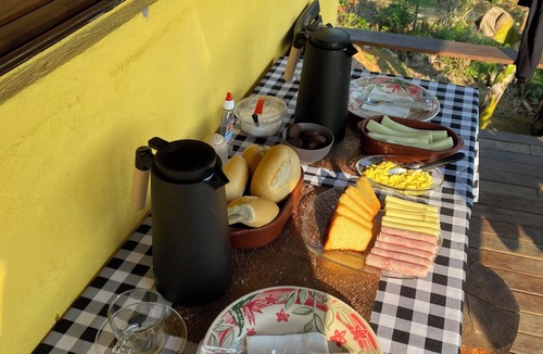 Serra Ski Chalet | Cozy chalet in Eldorado with AC and WiFi for a relaxing stay