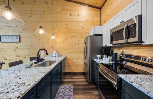 Chalet Village Ski Chalet | Cozy Chalet with Hot Tub Near Downtown