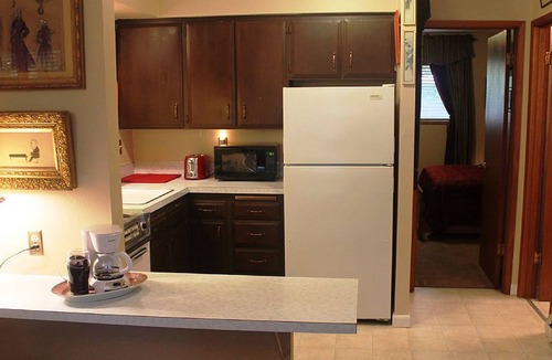 Fairhaven Apartment | Cozy, charming retreat close to WWU and Fairhaven