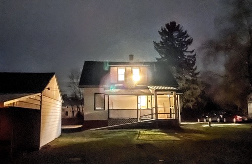 Chatham House | Cozy Chatham Retreat
