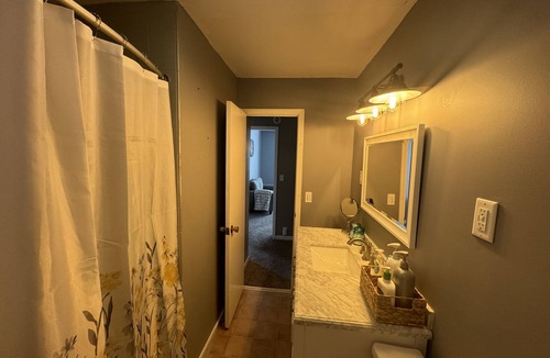 Kirksville House | Cozy, Clean & Pet-Friendly – Near Kirksville High
