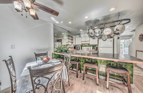 Cloudcroft House | Cozy Cloudcroft Townhome ~ 1 Mi to Burro Ave!