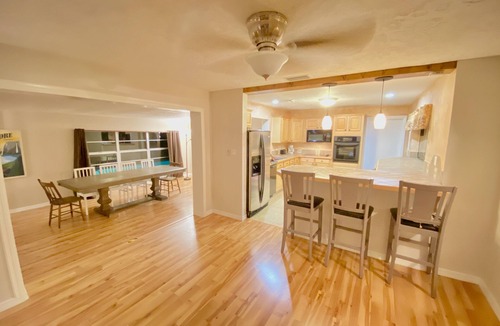 South Patrick Shores House | COZY COASTAL SATELLIE BEACH HOUSE WITH POOL, PING PONG, BIKES, PADDLEBOARD