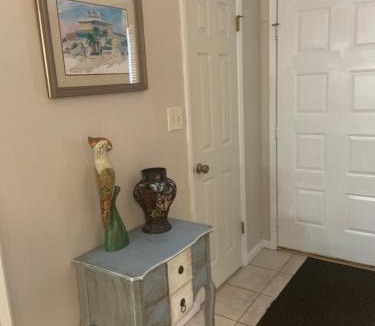 Scenic Heights House | Cozy comfortable & convenient