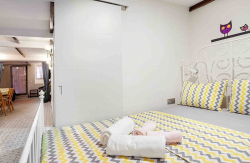 Gumussuyu Mahallesi Apartment | Cozy, comfortable house in the heart of the city