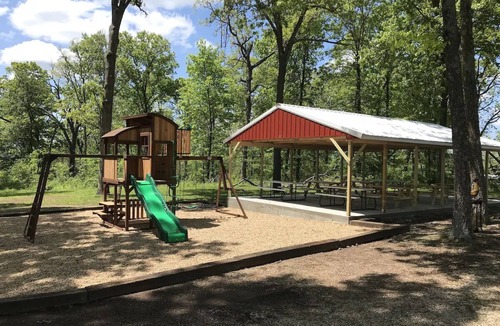 Cassville Cabin | Cozy & Comfortable Stay-Cabin 15