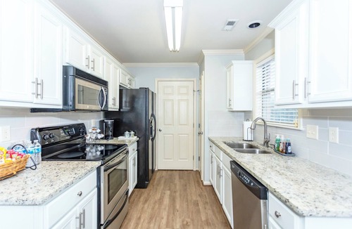 Shannon House | Cozy, Comfy, Quiet 3-BR house near Baptist Shelby Alabaster/Helena/Pelham area.