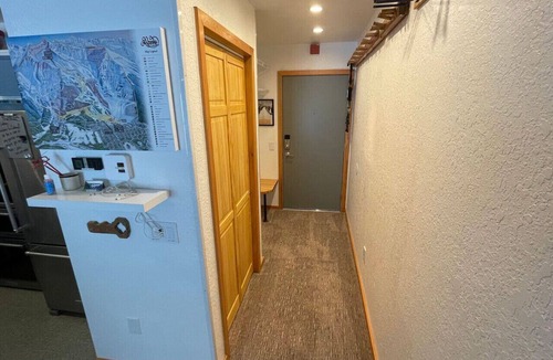 Alyeska Condo | Cozy Condo at Base of Mt Alyeska Prime Location