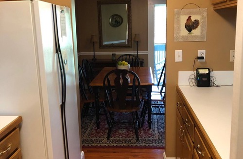 Sapphire Condo | Cozy Condo in Sapphire NC