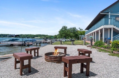 Mayfield Apartment | Cozy condo with kayaks and lake access
