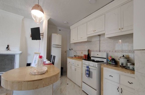 Cochapamba Apartment | Cozy, confortable and complete Suite good location