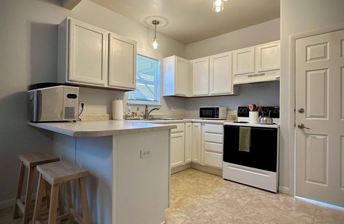 Casper House | Cozy & Convenient Casper Stay