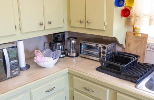 Saint John Parish House | Cozy Cottage