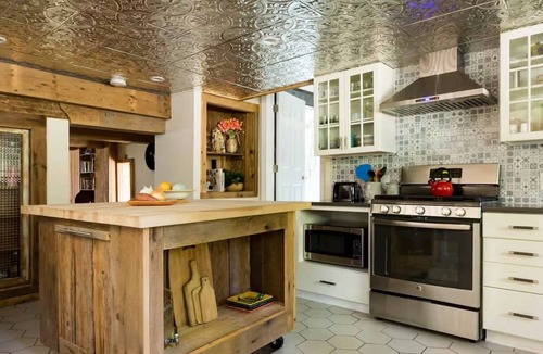 Mount Marion House | Cozy Cottage between Kingston & Woodstock: Outdoor Deck, Firepit, Skylights
