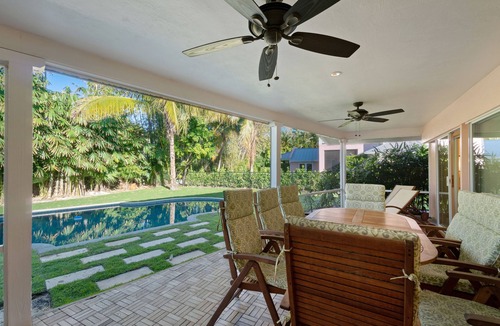 Park Shore Cottage | Cozy Cottage in pristine Park Shore location near beach with private heated pool