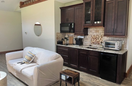 Evington House | Cozy cottage just on the outskirts of Lynchburg!