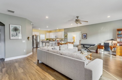 Warrington House | Cozy Cottage Near the Sea!