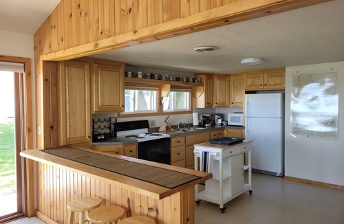 Green Bay Cottage | Cozy Cottage on Green Bay - Between Door County, Green Bay (Lambeau), Fox Valley