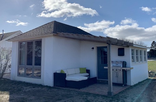 Cutchogue Cottage | Cozy Cottage on the North Fork Close to Vineyards & Beaches
