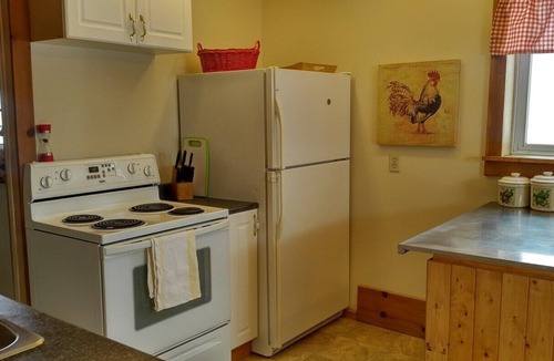 Gores Landing Cottage | Cozy Country Cottage near Rice Lake