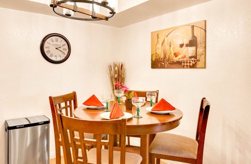 East Mesa House | Cozy Courtyard - Unit 110